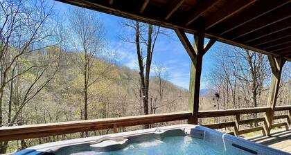 Traders Gap - Hot Tub, Private Log Cabin, Wifi