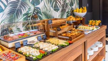 Daily buffet breakfast for a fee