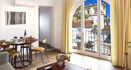 The Noble House Suites & Apartments