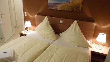 2 Schlafzimmer, Zimmersafe, Bügeleisen/Bügelbrett, WLAN