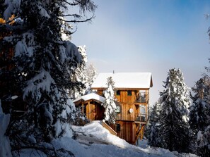 Chalet | Exterior - Quiet Chalet in Turracherhöhe with Sauna & Indoor Hot Tub (Stadl-Predlitz)