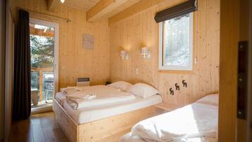 Chalet | 5 bedrooms, individually furnished