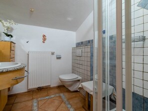 House | Bathroom | Shower