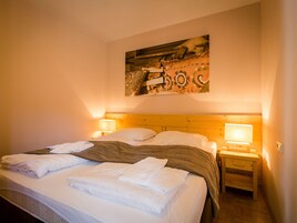 Apartamento | 2 dormitorios, mobiliario individual, wifi y ropa de cama