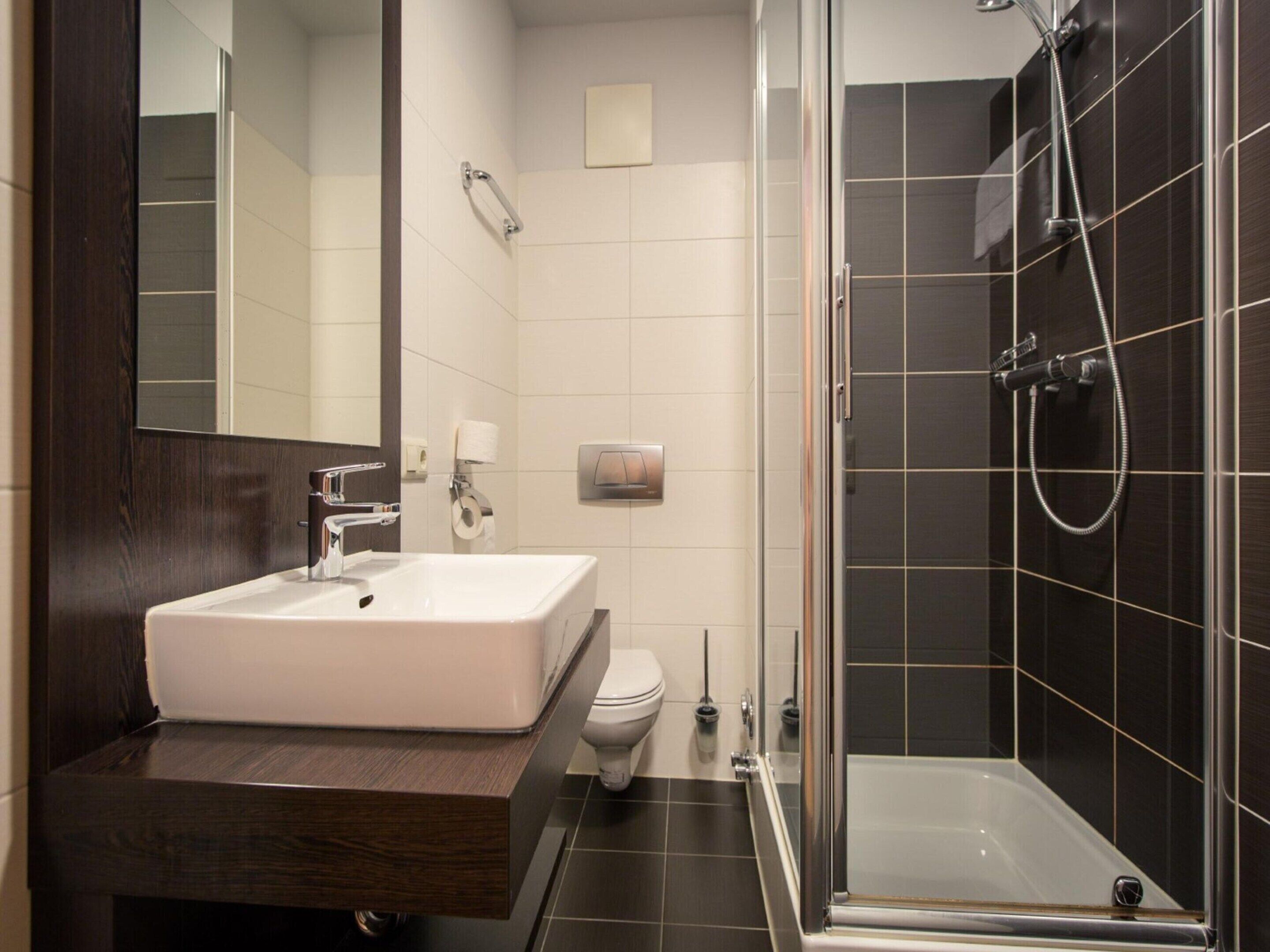 Apartment | Bathroom
