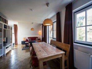 Dining - Spacious Apartment near Ski Area in Turracherhohe (Stadl-Predlitz)