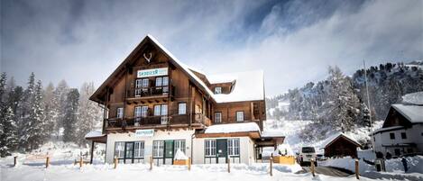 Apartment | Exterior