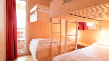 Chalet | 5 Schlafzimmer, individuell eingerichtet, Bettwäsche