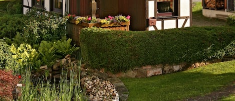 Fer et planche à repasser, Wi-Fi gratuit, draps fournis