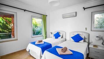 Villa (5 Bedrooms) | 5 bedrooms, free WiFi, bed sheets