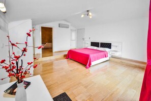 別墅 (5 Bedrooms) | 5 間睡房、免費 Wi-Fi、床單