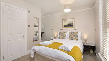 Deluxe Double Room, Ensuite | Egyptian cotton sheets, premium bedding, desk, soundproofing