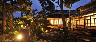 A 100yearold old private house Would you like t - Jin Cang Court / Marugame Kagawa