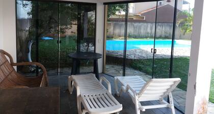 Casa de 4 habitaciones con piscina, jardín y barbacoa. 200 m de la playa.