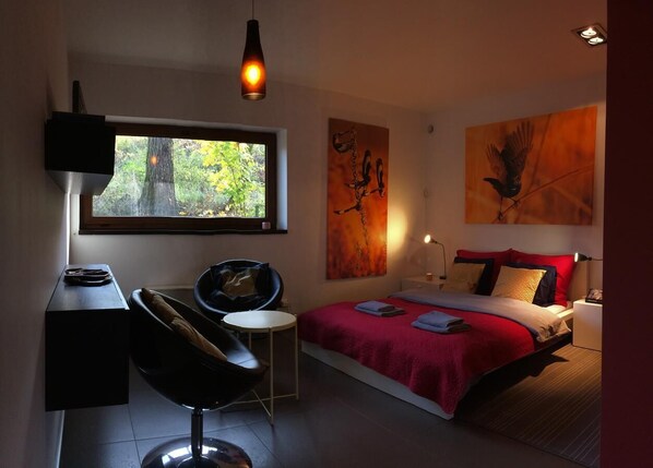 3 Schlafzimmer, Schreibtisch, kostenloses WLAN, Bettwäsche