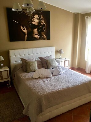 2 bedrooms, WiFi - Chic 'n Charme Trastevere Terrace (Roma)