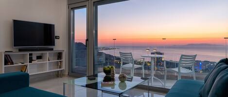 Smart-TV, Netflix, DVD-Player, Streaming-Dienste