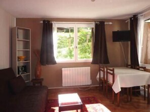 Living area - 2nd floor, balcony, 30m², Les Orres (Les Orres)