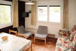 Living area - 1st floor, balcony, 40m², Les Orres (Les Orres)