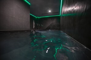 Indoor pool - Les Fleurs Bleues chalets (Livigno)