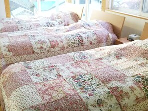 3 Schlafzimmer, Schreibtisch, kostenloses WLAN, Bettwäsche