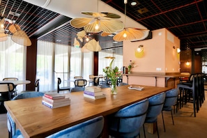 Se sirven almuerzos y cenas