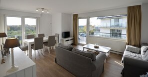 Smart TV, stereo - Bright apartment facing the dunes (Koksijde)