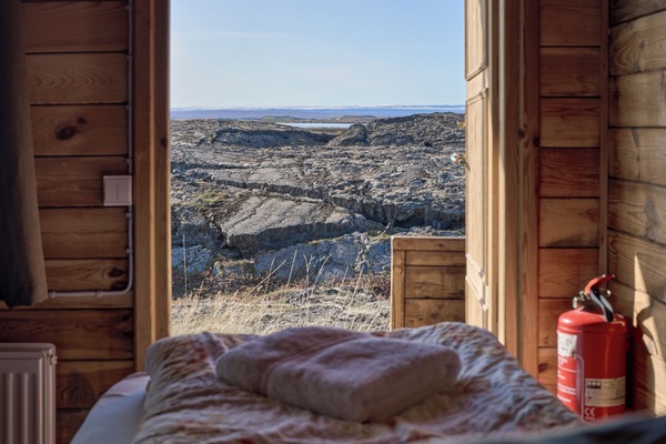 Economy Cabin, Shared Bathroom (For 2) | Cribs (free), bed sheets