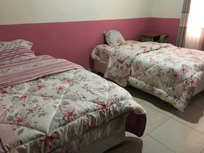 Deluxe Double or Twin Room - Rainbow Aparts (Kigali)