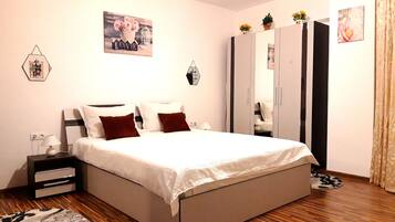 3 bedrooms, iron/ironing board, WiFi