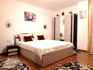 3 Schlafzimmer, Bügeleisen/Bügelbrett, WLAN
