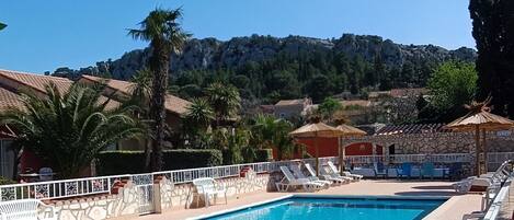 Piscine extérieure