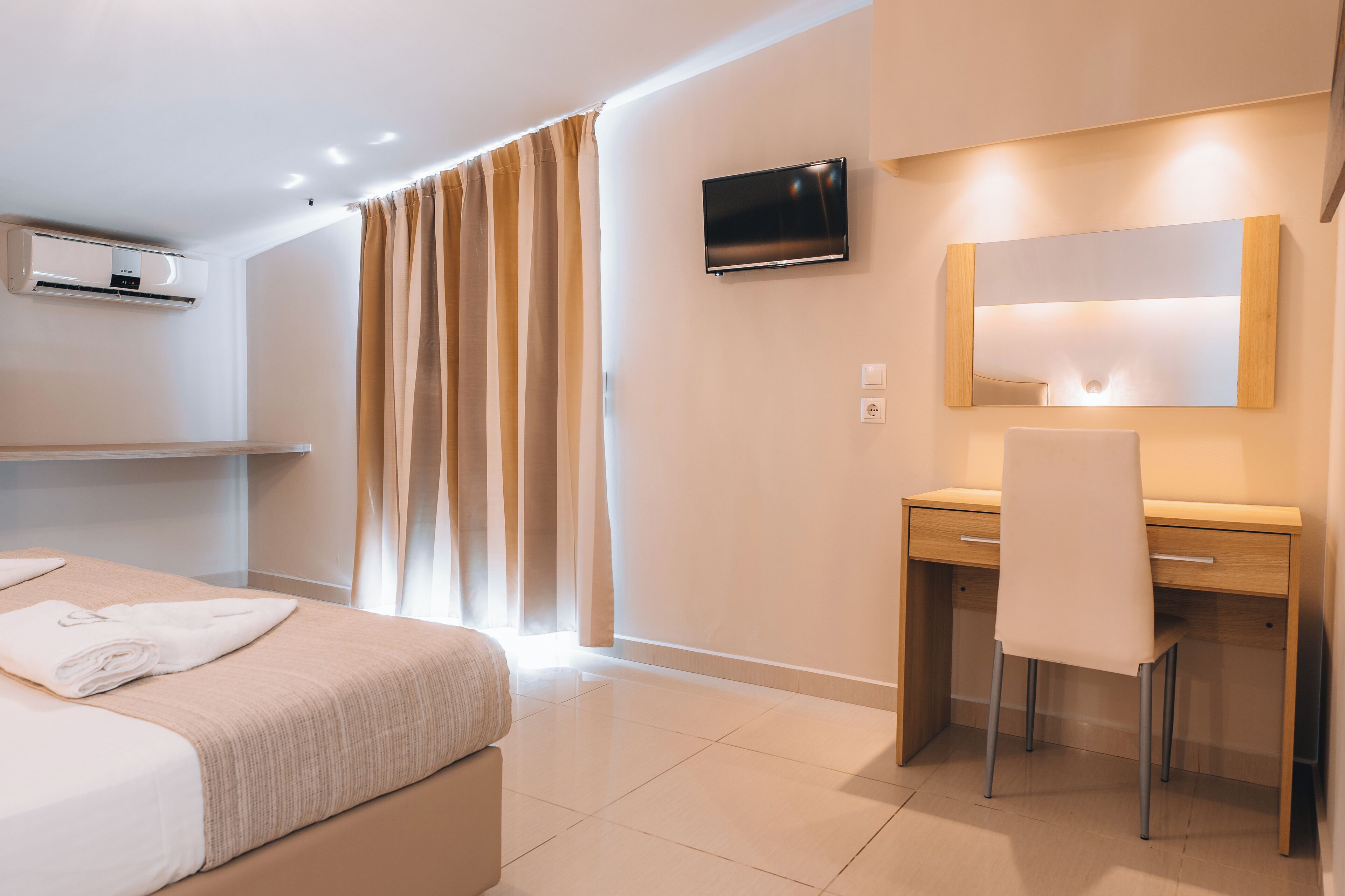 Basic Triple Room | Premium bedding, in-room safe, individually furnished, blackout drapes