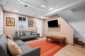 TV, offices
