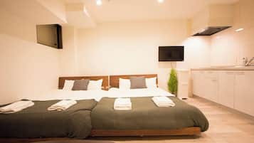 1 bedroom, desk, free WiFi, bed sheets