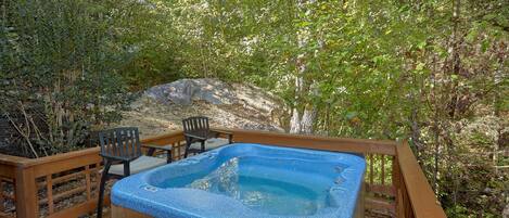 Bain à remous extérieur