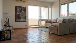 公寓 | 客厅 | 平板电视