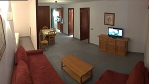Standard Apartment, 2 Bedrooms, Non Smoking, Mountain View | Living room | 17-inch LED TV with cable channels, TV