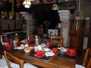 Area sarapan