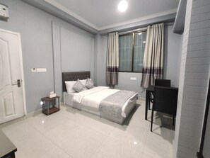 Double Room | Iron/ironing board, free WiFi, bed sheets - The 1998 Homestay (Aizawl)
