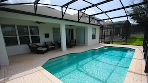 House | Pool