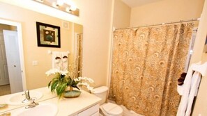 Bathroom - Beautiful 2 Bed 2 Bath Condo In Windsor Hills Resort (Kissimmee)
