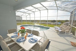 Piscina externa