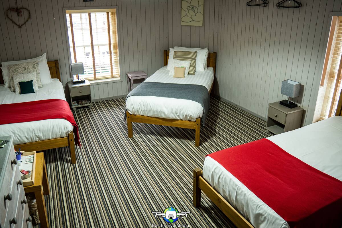 Standard Triple Room, 3 Single Beds