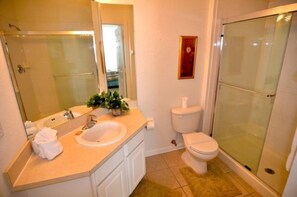 Bathroom - Gorgeous 3 Bedroom 2 Bath Condo in Windsor Hills Resort (Kissimmee)