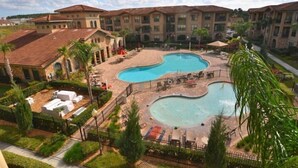 House | Pool