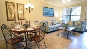House | Living room
