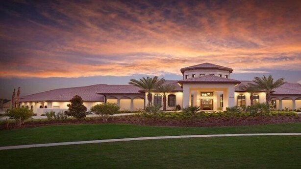 Unclassified image, 1 of 48, button - Amazing Championsgate Resort 6 Bed 6 Bath Pool Home (Davenport)