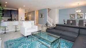 Unclassified image, 3 of 33, button - Fabulous 8 Bed Championsgate Golf Resort Pool Home (Davenport)
