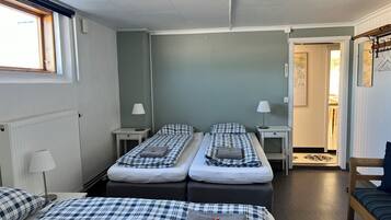 Fyrbäddsrum - privat badrum | Vardagsrum